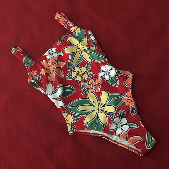 Lenny Niemeyer Other - New Lenny Niemeyer hibiscus print one-piece